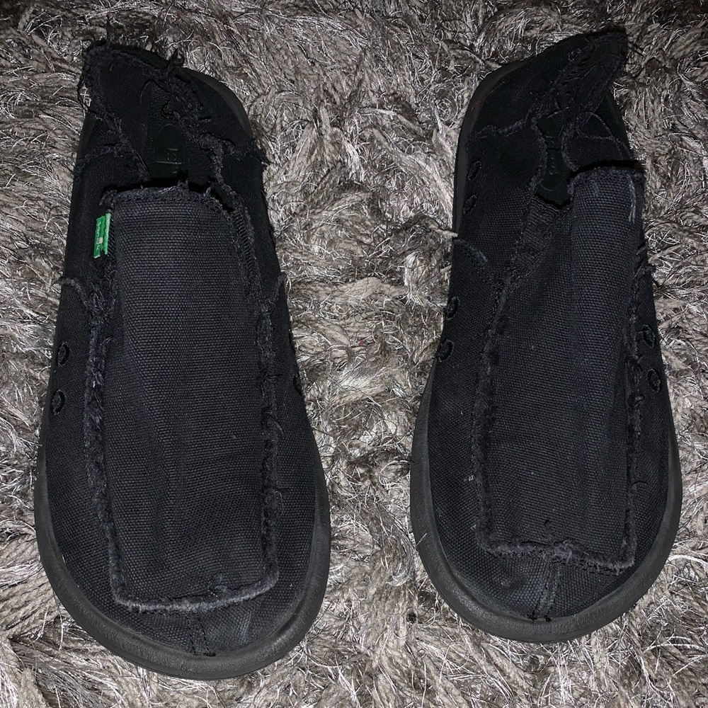 Men’s Black Sanuks